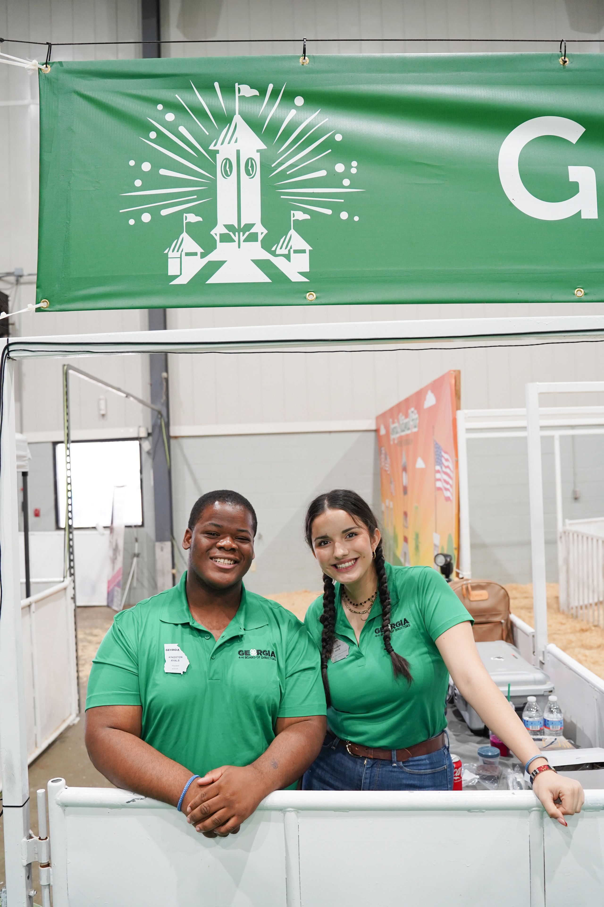 Georgia 4-H board members Kingston Ryals and Yasmin Rios smile for the camera